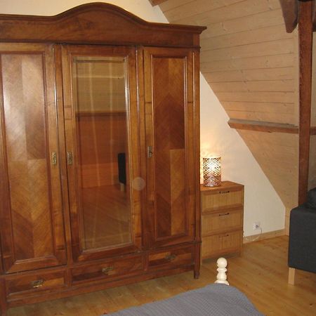 Familiensuite, Zwei Zimmer, Mitbenutzung Von Kuche Und Bad Rott Buitenkant foto